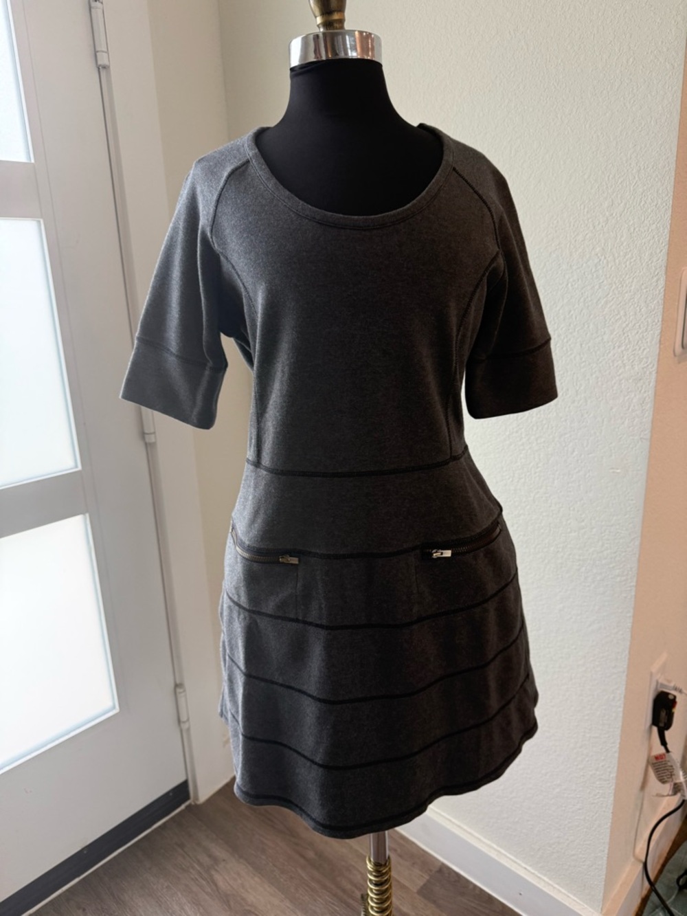 Athleta Charcoal Gray Tiered Midi Dress